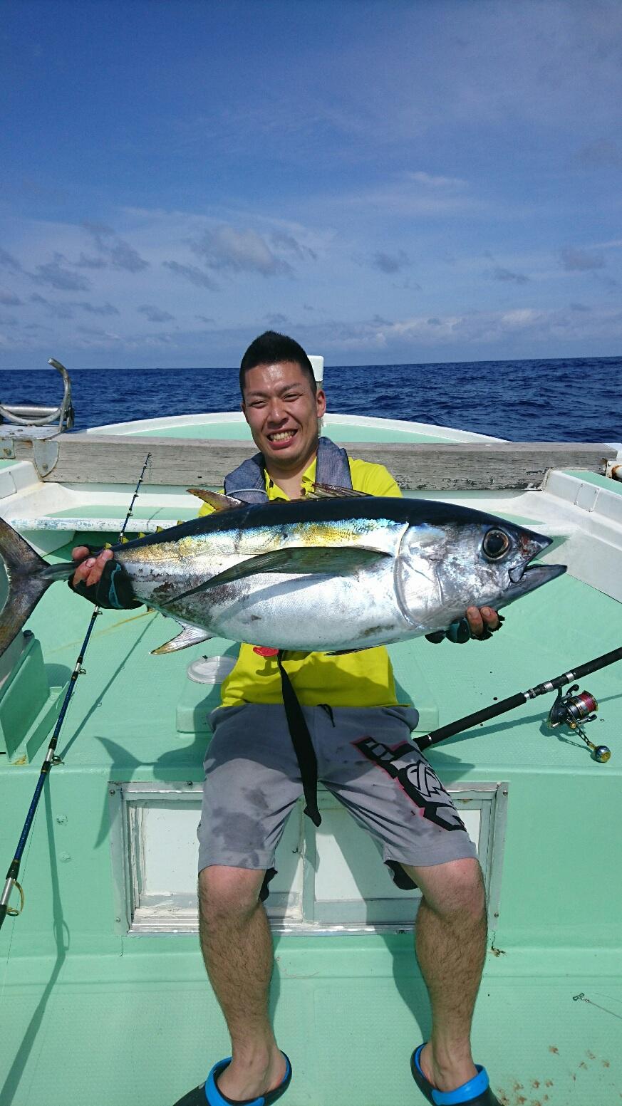 沖縄遠征 よっしーの大型マグロを求めて 釣具のイシグロ 釣り情報サイト