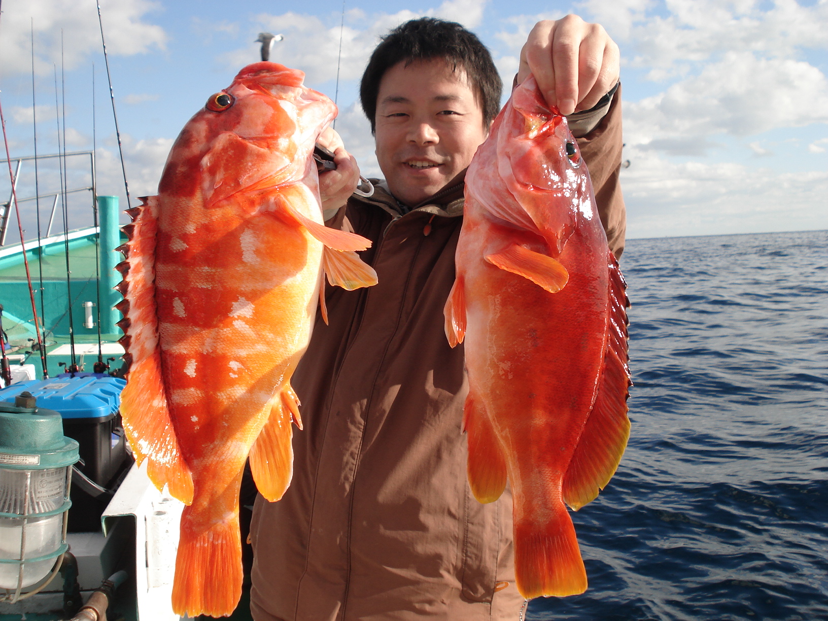 アカハタ日本一 の伊豆なら冬でも釣れます 釣具のイシグロ 釣り情報サイト