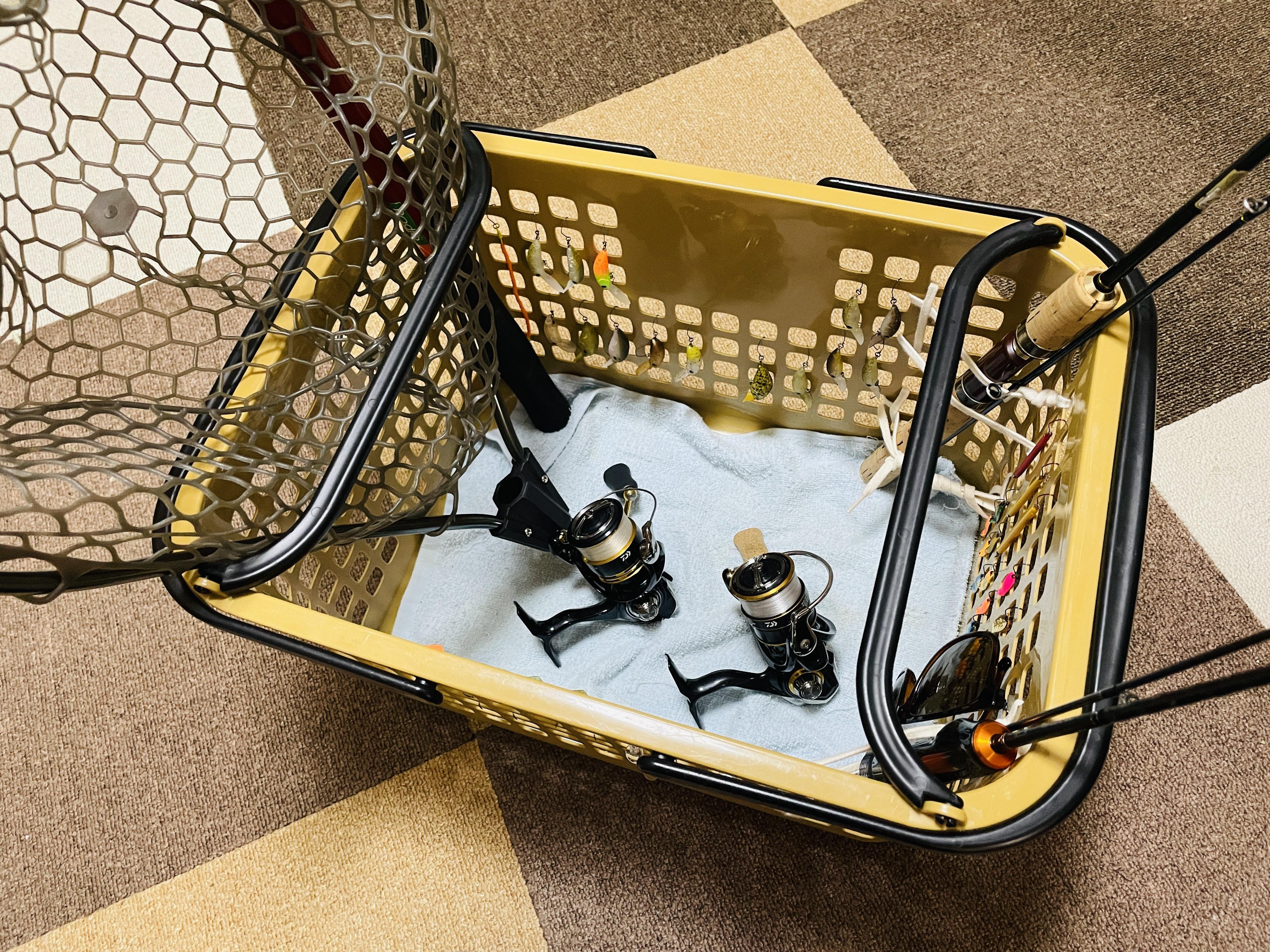 洗った釣具は
ツリノ スタッキングバスケットへ。
最小限のスペースで
乾かすことができますよ！