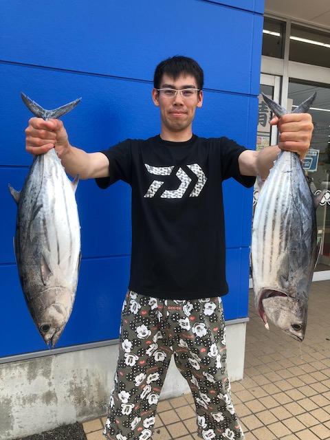 駿河湾カツオ爆釣 クーラー満タン 釣具のイシグロ 釣り情報サイト