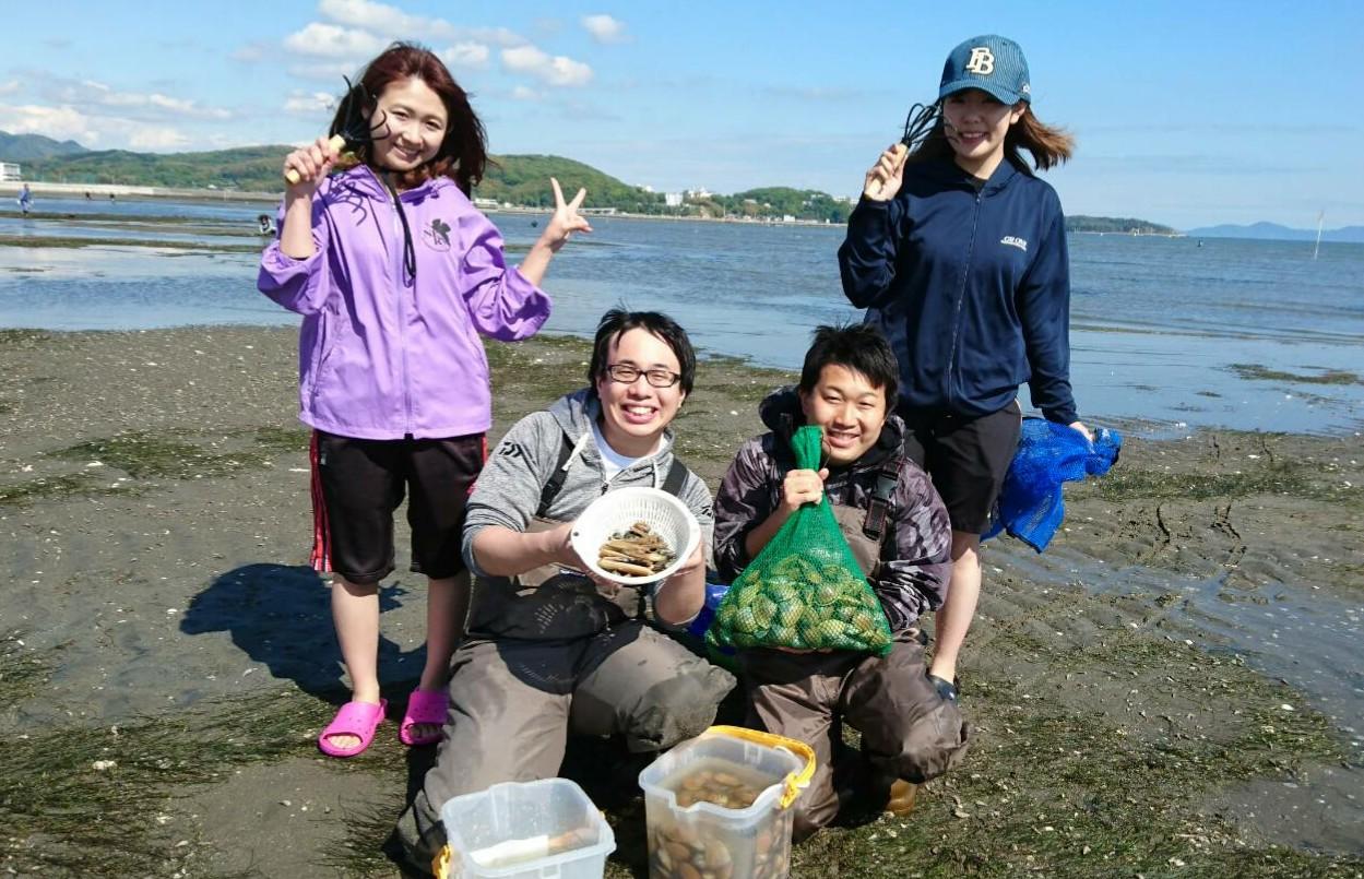 アサリ バカ貝 マテガイも 吉田海岸で潮干狩り 釣具のイシグロ 釣り情報サイト