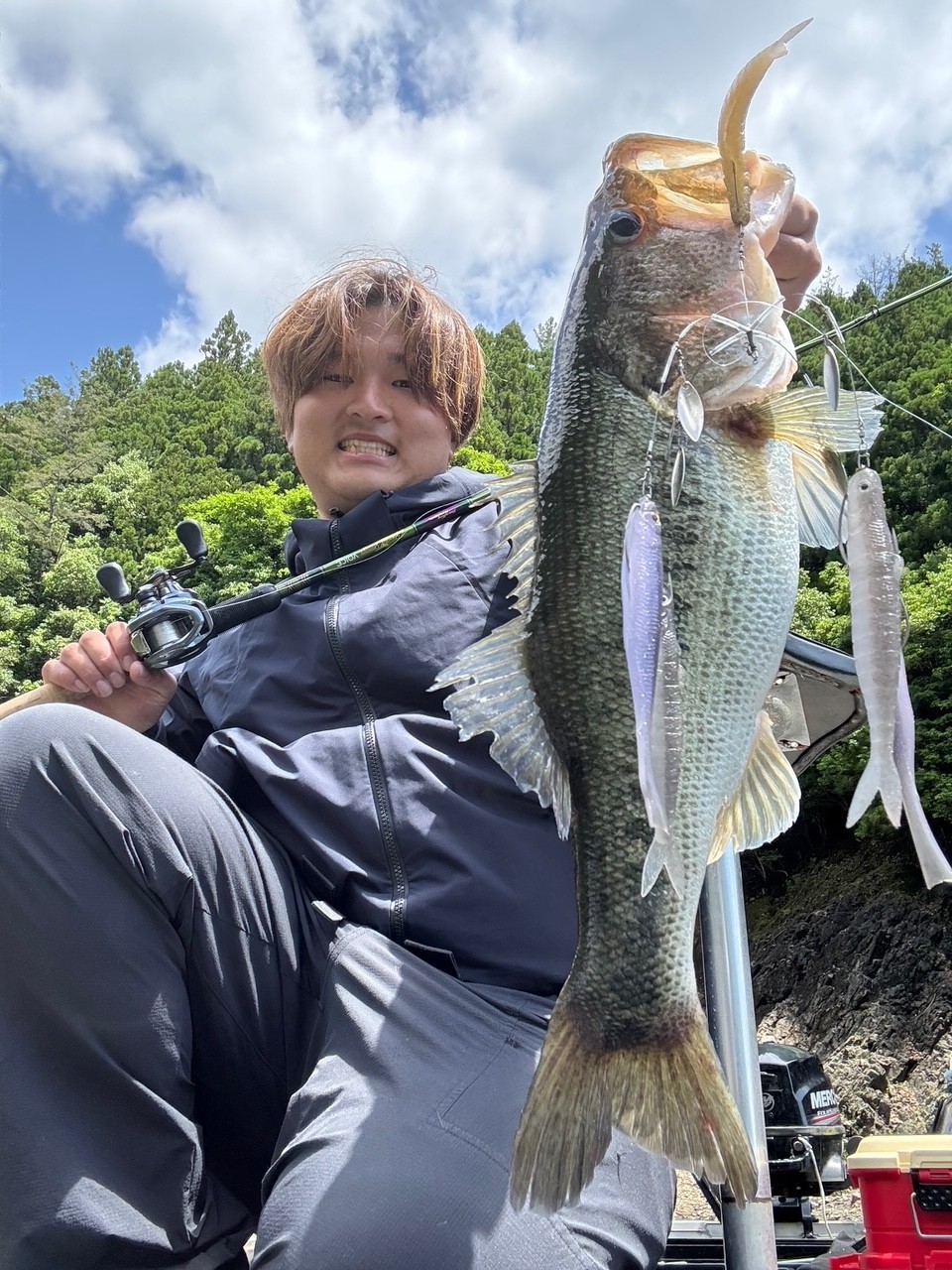 ビックバスの聖地池原ダムでブラックバス釣りに行ってきました