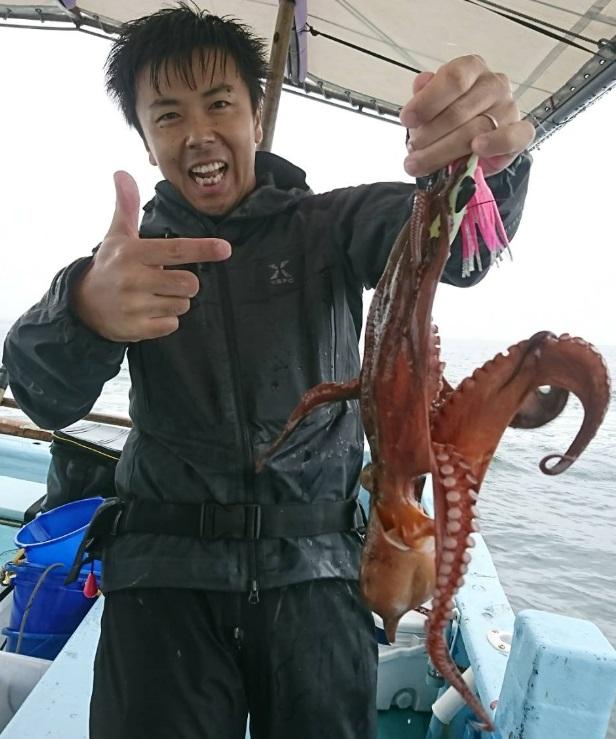 常滑港「さくら丸」でタコ好調です♪ | 釣具のイシグロ | 釣り情報サイト