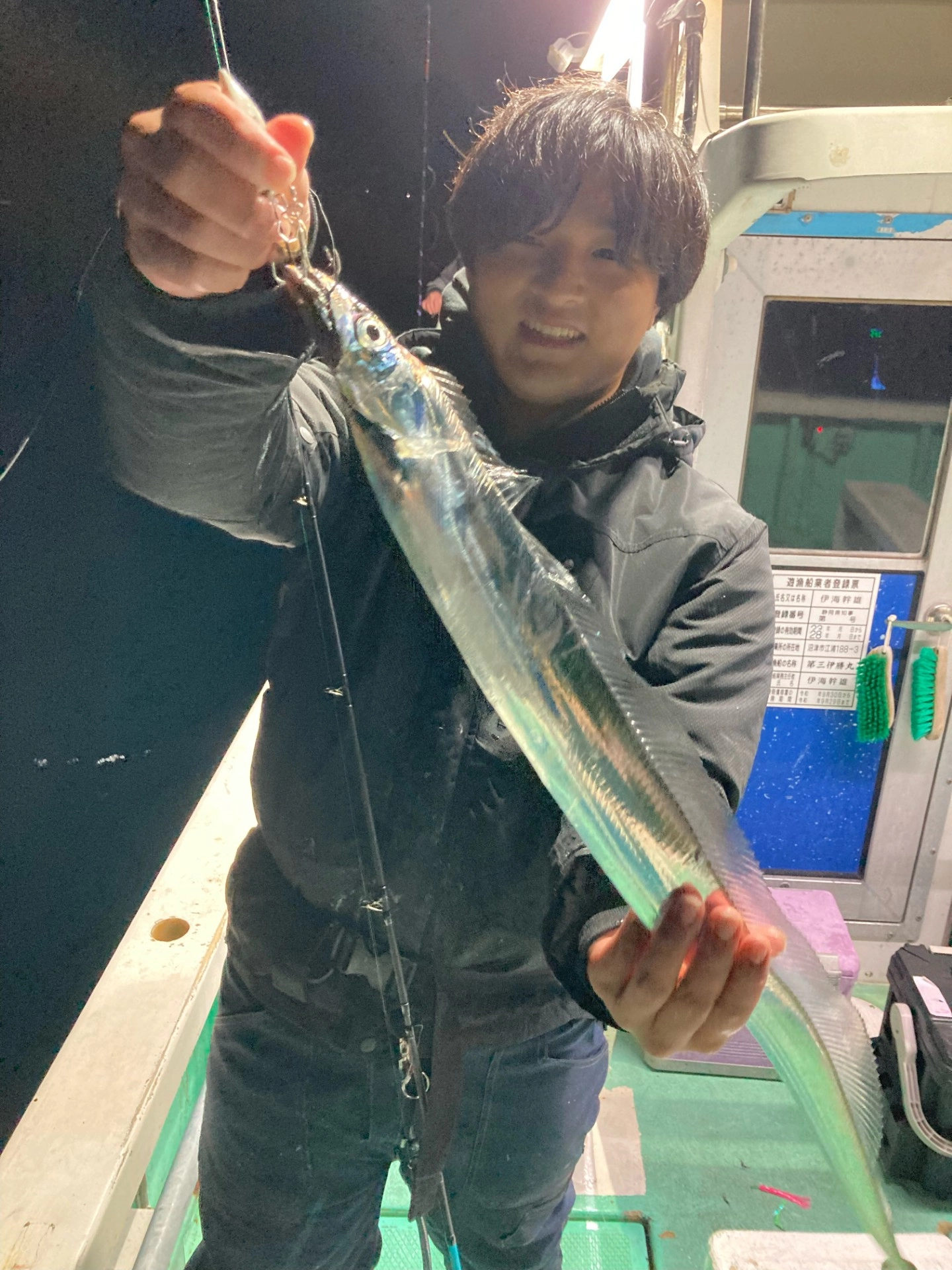 沼津沖タチウオ釣りに行ってきました！！ | 釣具のイシグロ | 釣り情報