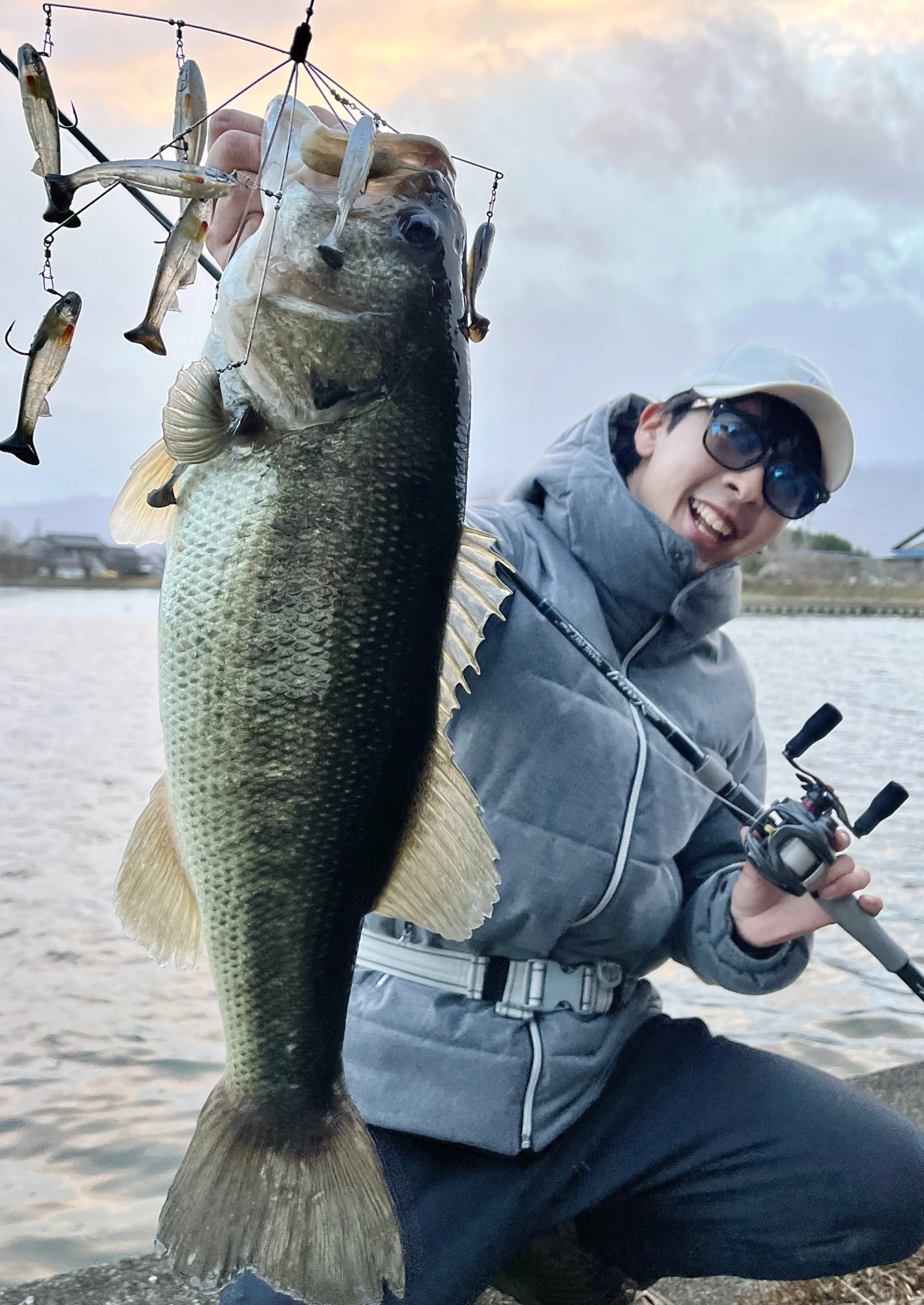 年末のプロモーション特価！ バス釣り引退セット(バマストセット他) （バス釣り】バマスト ルアー・フライ