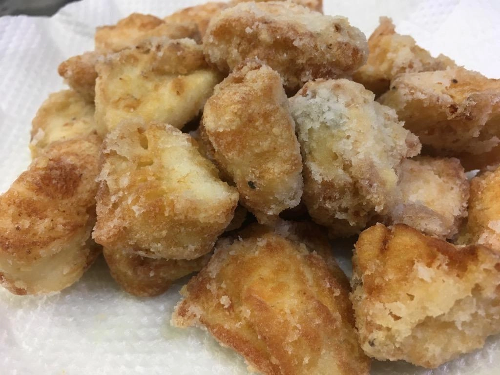 最後に個人的に一番合うと思うフグの唐揚げの味つけ（レシピ）をご紹介します。塩唐揚げです。醤油ベースでも良いですが、やっぱりフグは塩かな？