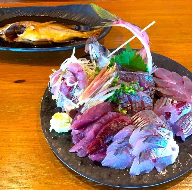釣たて新鮮盛合せ
