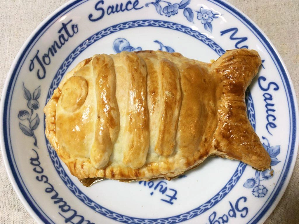 ニジマスで「あの」おさかなパイを作ってみました。意外とイケました。