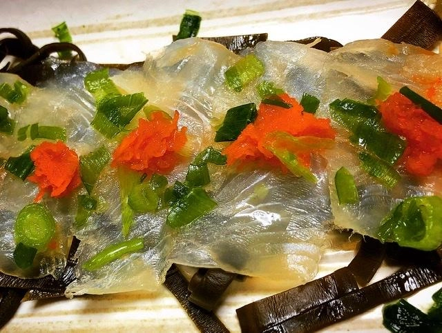 熟成3日目で身が締まってモチモチで昆布の風味がしみて甘みと旨味があり 最高でした。