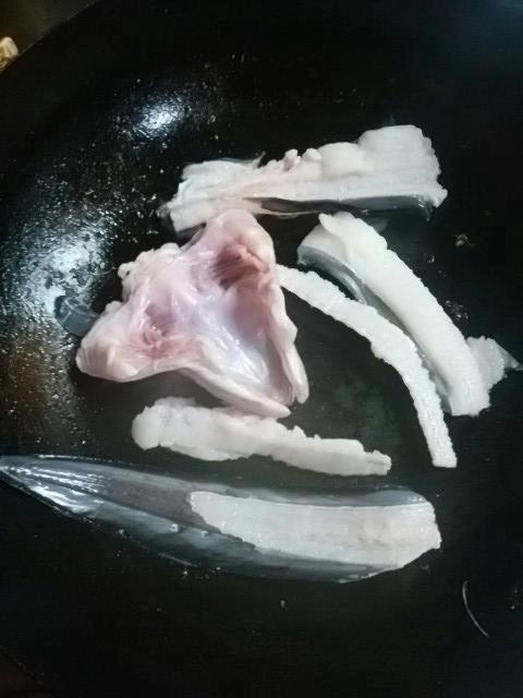 アラ焼く