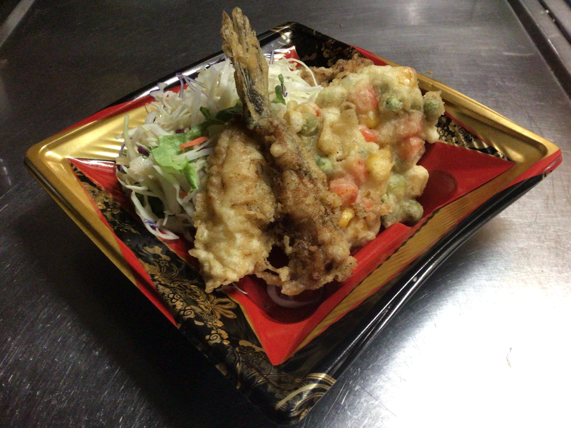 今シーズンの初モノデス❗️、、、魔ハゼの天ぷら、うまうまデス❗️