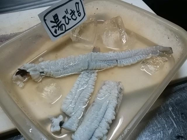 骨切りで湯引き