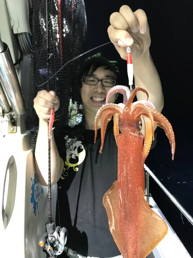 イシグロ西尾店スタッフの鈴木さん。初マイカのＨＩＴに興奮です