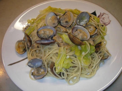 アサリと春キャベツのパスタ