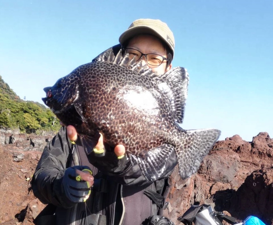 Tsulino冷凍カラス貝で東伊豆地磯イシガキダイ狙い！ | 釣具の