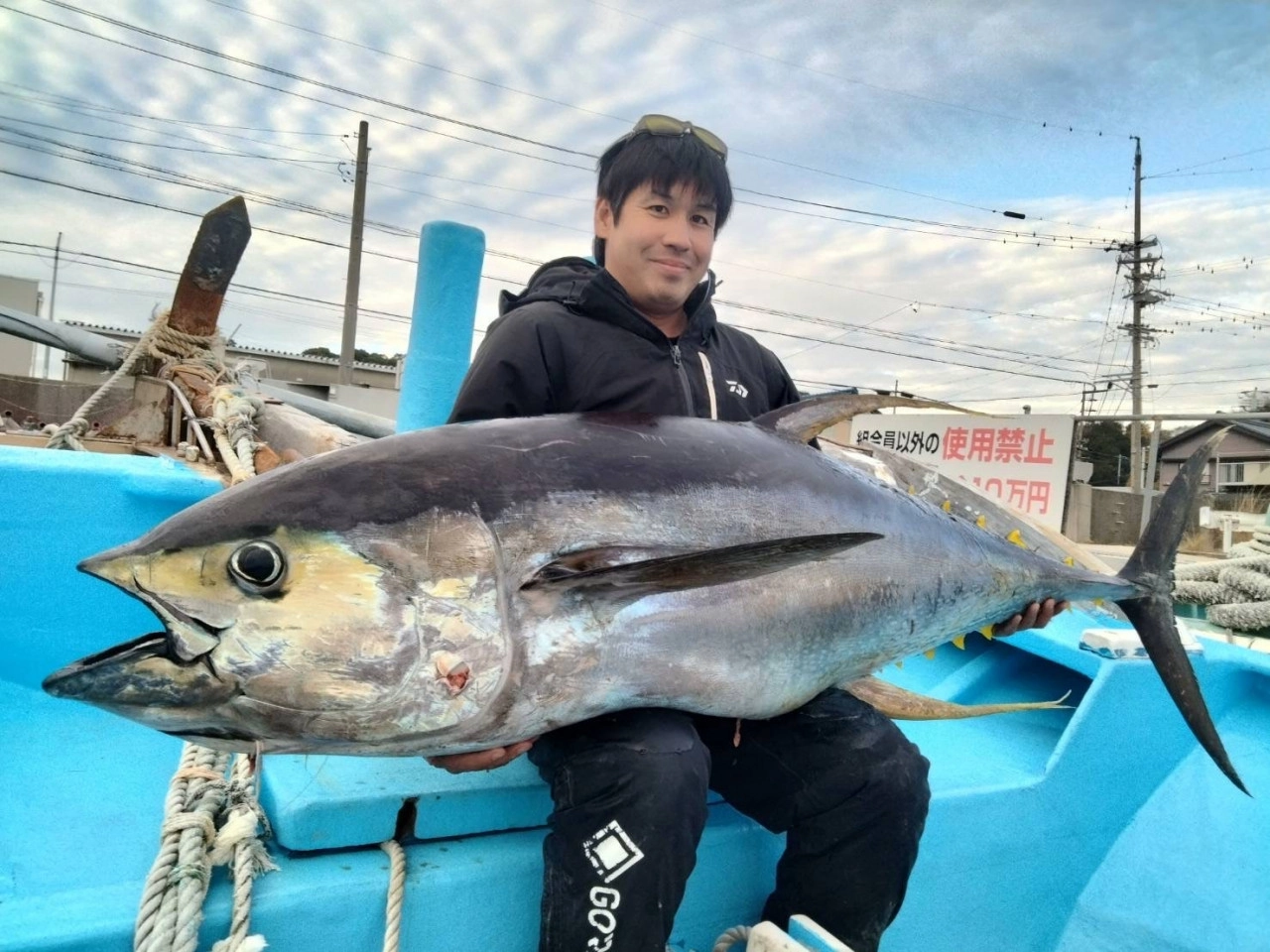 でたっ!!!超大物!!キハダのエサ釣り!!! イシグロ半田店 | 釣具の