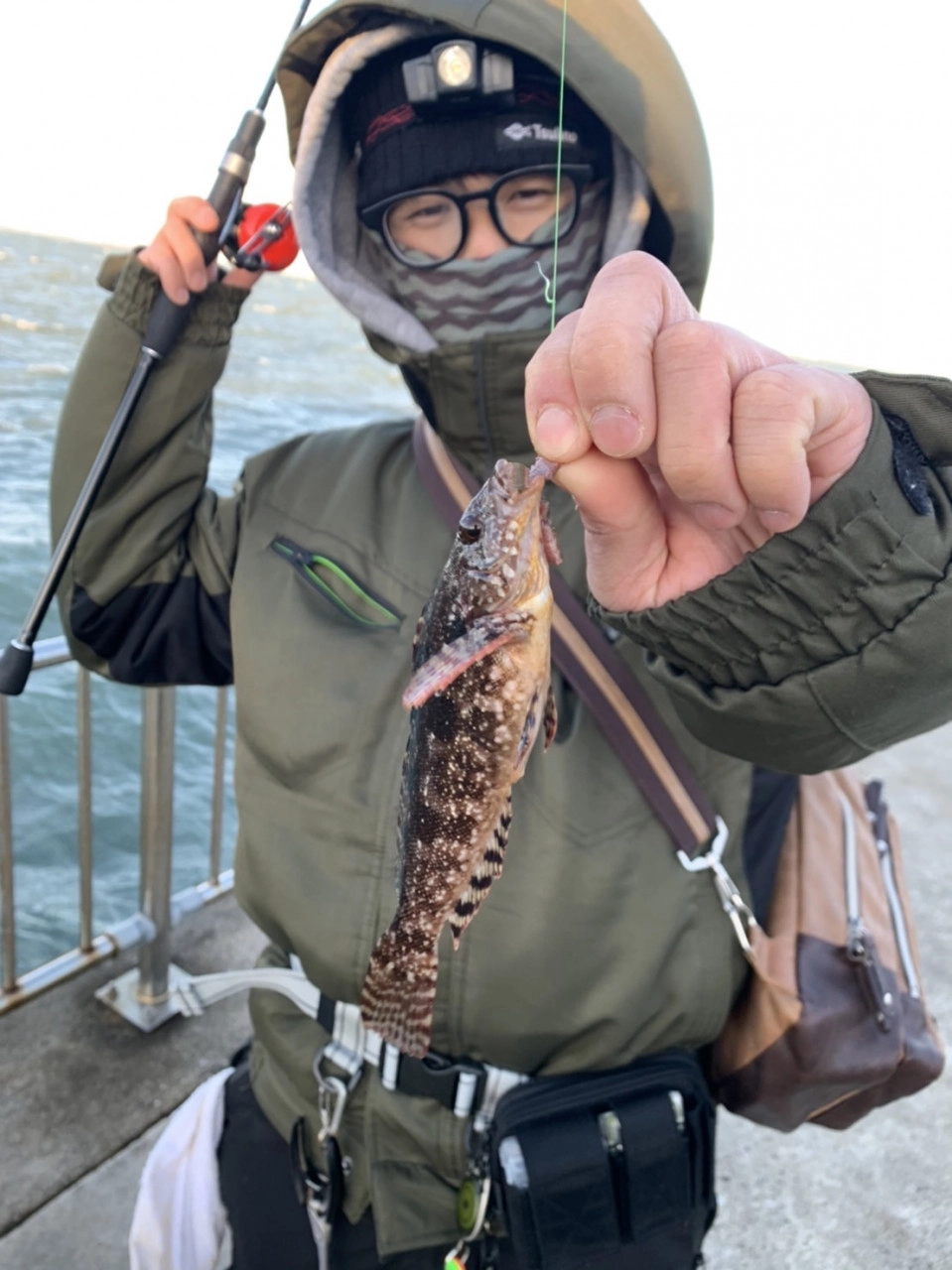 スタッフ田中　クジメ