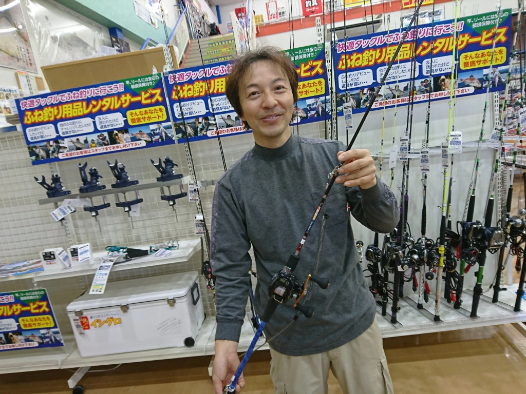 秀丸 小池船長ご来店！ムギイカショート直結・ブランコ用にイカメタルタックルを借りに来てくれました。