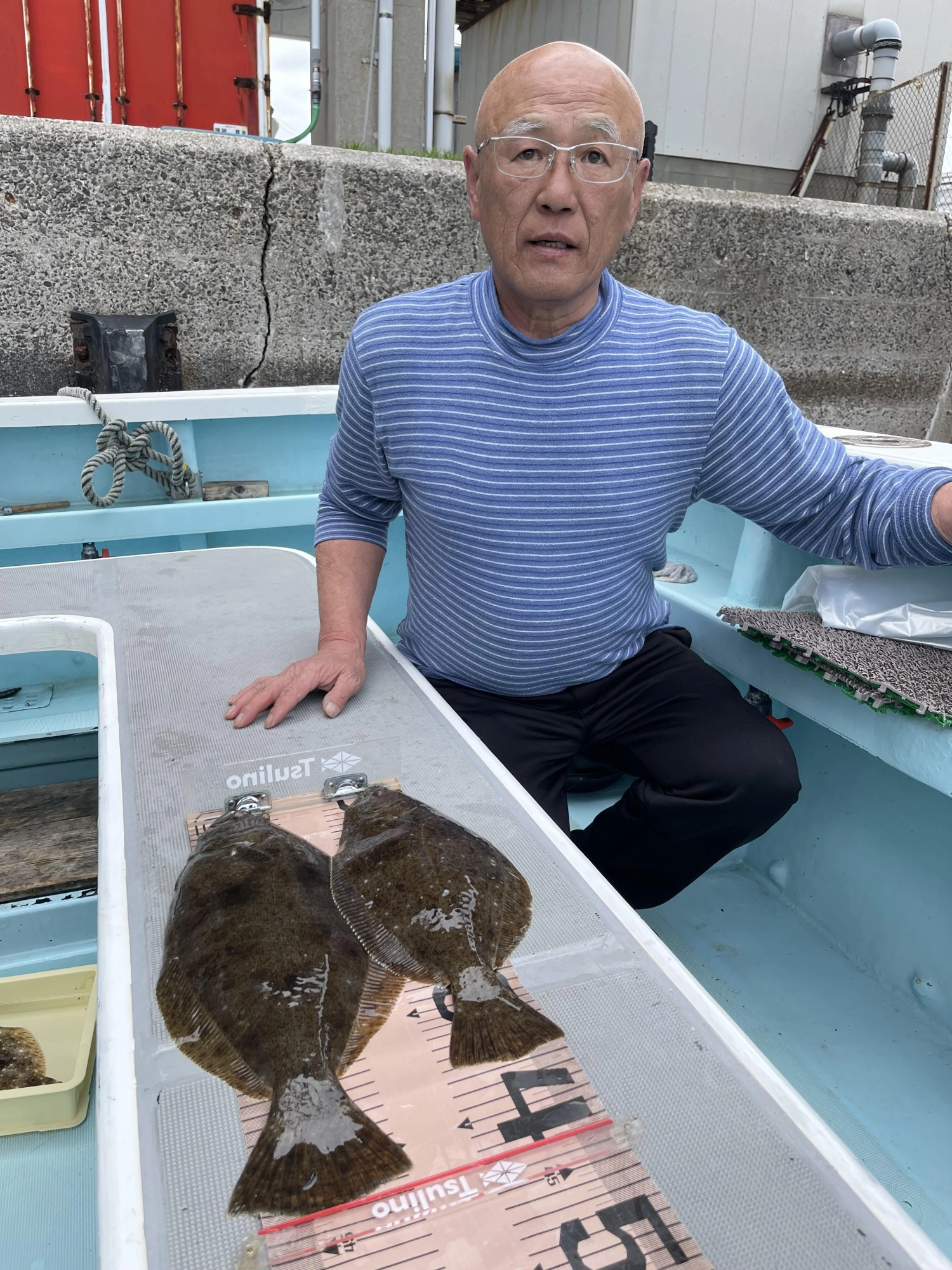 こちらの常連様はベストに旨い肉厚ビラメを狩るッ(^-^)