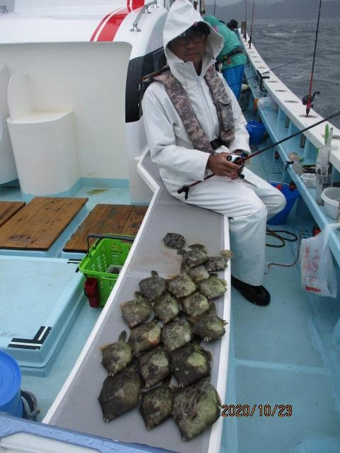 デラ旨過ぎる肝パンカワハギ リリース含めて②⑥枚 釣りましたッ( ͡° ͜ʖ ͡°)