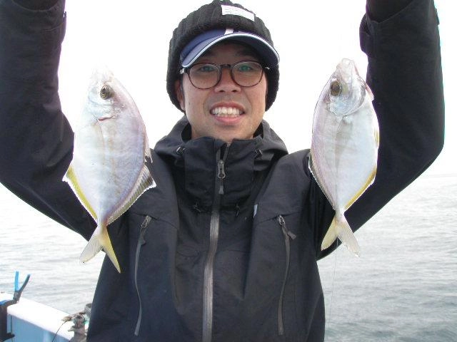 船長おすすめの仕掛とシャクリ方で、カイワリダブルも釣れました！