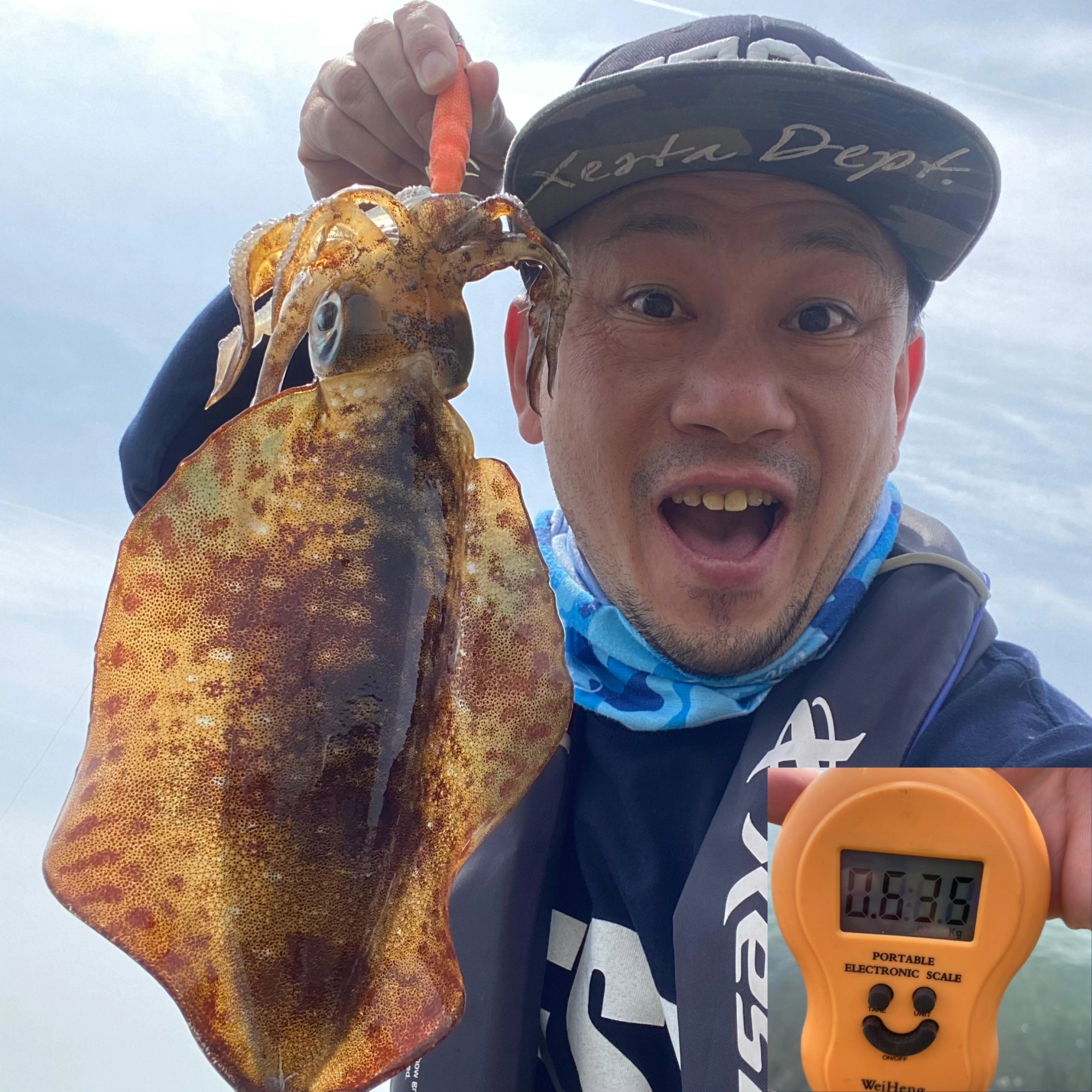 600g