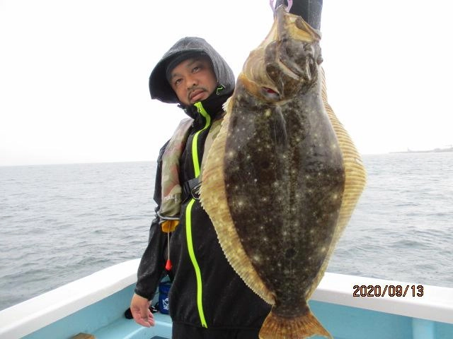 9月13日(日)も肉厚ろくまるOver初秋ビラメ釣れましたぁ〜( ͡° ͜ʖ ͡°)