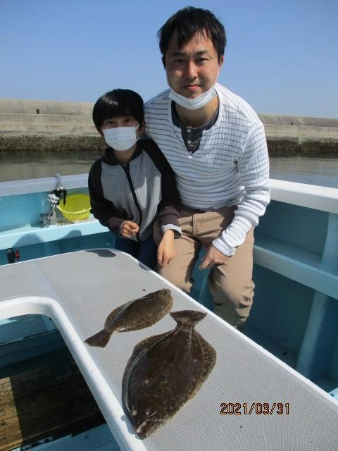 こちらの親子連れ様は初挑戦で初春ビラメを釣りましたッ(о´∀`о)