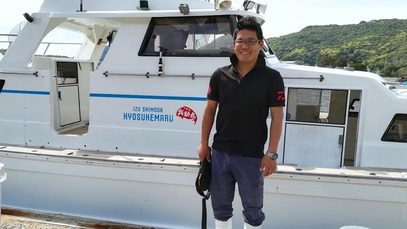 親切な船長さんが釣り方などいろいろアドバイスしてくれます。