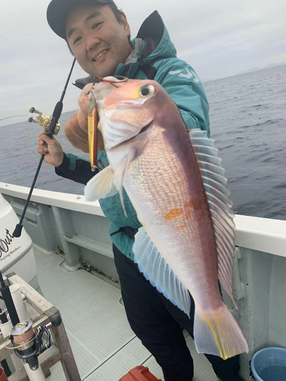 高級魚アマダイも狙って釣れちゃいます♪