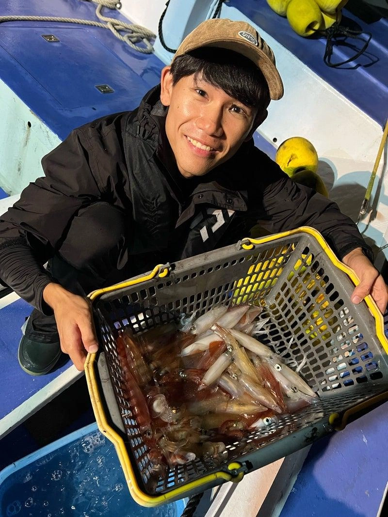 沼津沖釣果】マルイカ釣るなら今！沼津湾内のマルイカ直結