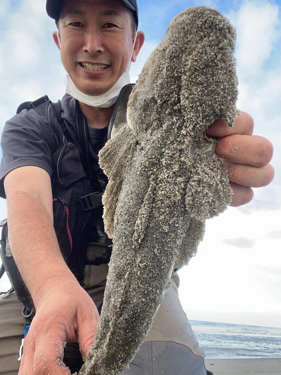 ころからはマゴチの季節！ボトムズル引きが基本♪