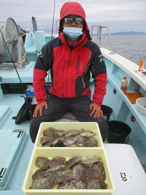 こちらのいつもの常連様はリリース含めて❸❷枚 釣り上げましたよッ(о´∀`о)