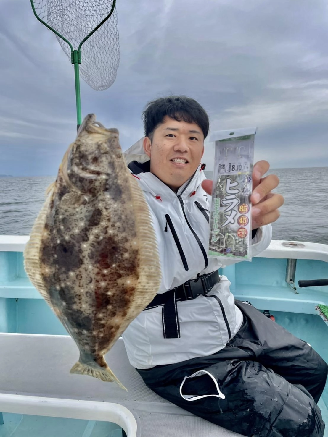 イシグロ メンバー様もヒラメの定番仕掛けでしっかりと釣ってましたよッ(^-^)