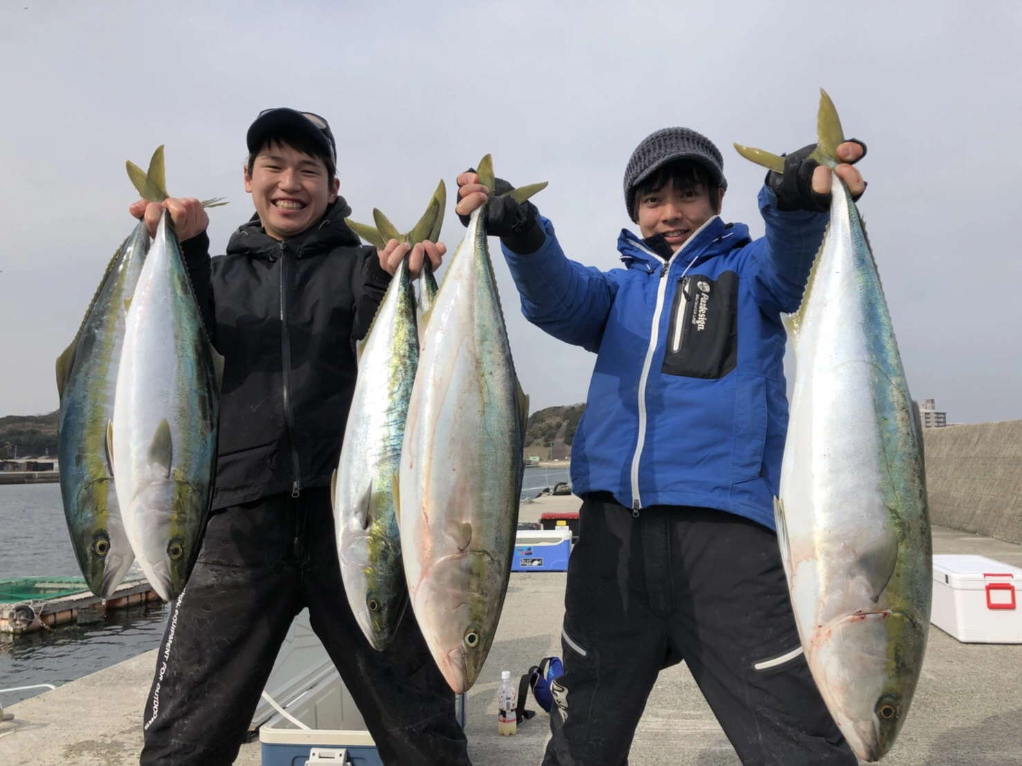 スタッフ山田（右）とお客様田中様（左）