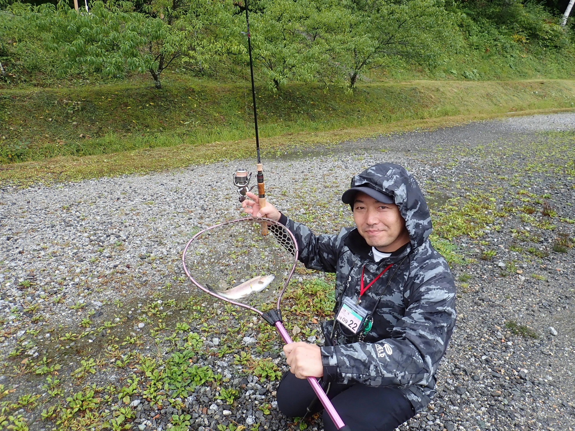 朝晩は冷えるようになりました。ジャケットを羽織って丁度良いくらいの気温です。