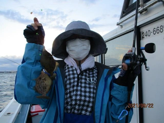 こちらのツリジョ様は【武丸】でのカワハギ釣り初乗船で素晴らしい腕前でしたよッ(°▽°)