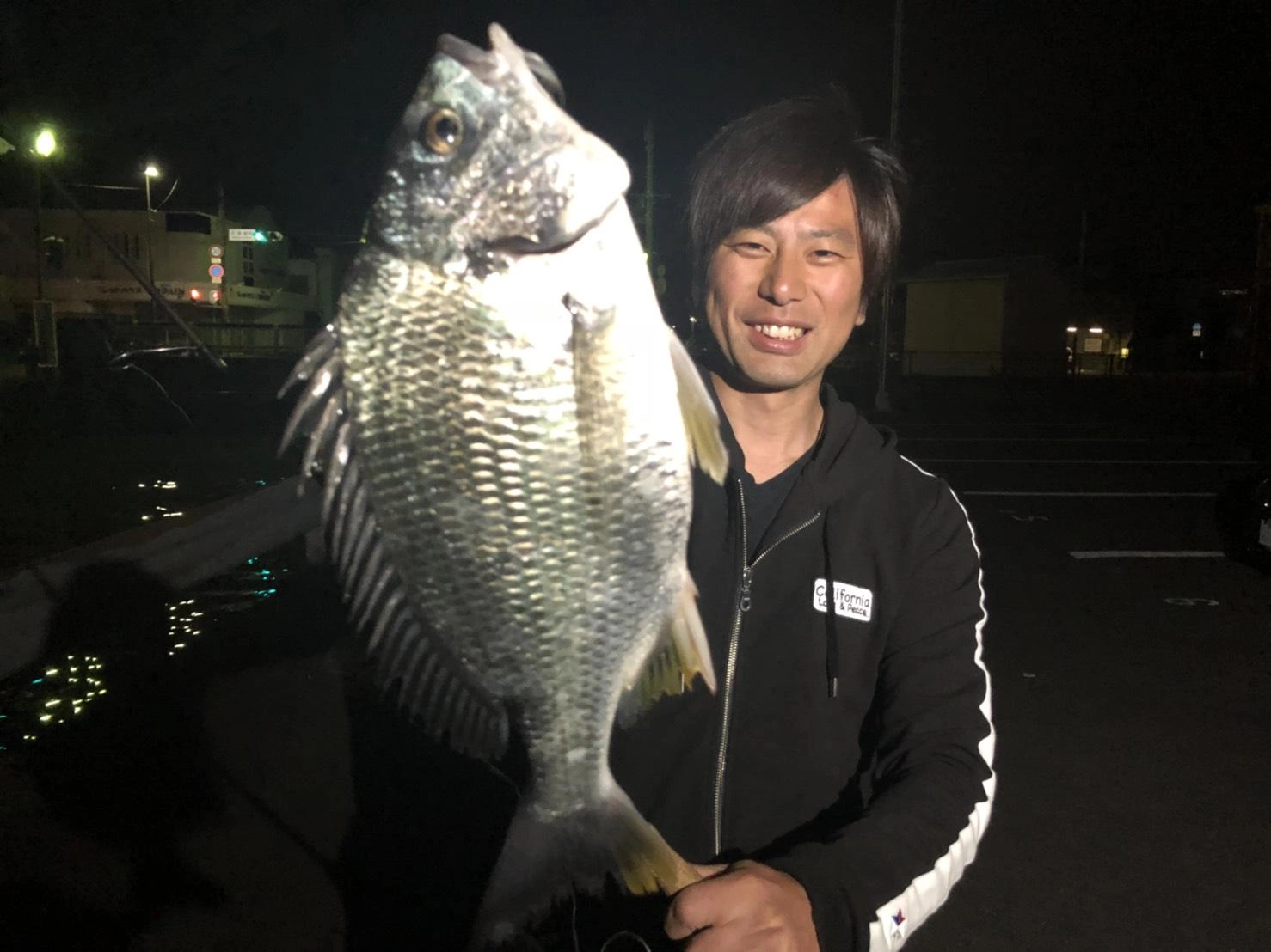 一投目でヒット！魚の活性が高かったようです。