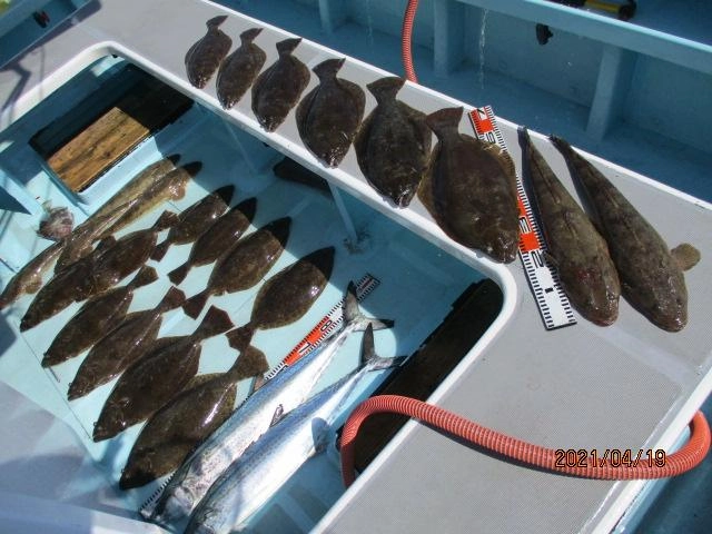本日は❸人様のお客様の釣果ですッ(°▽°)