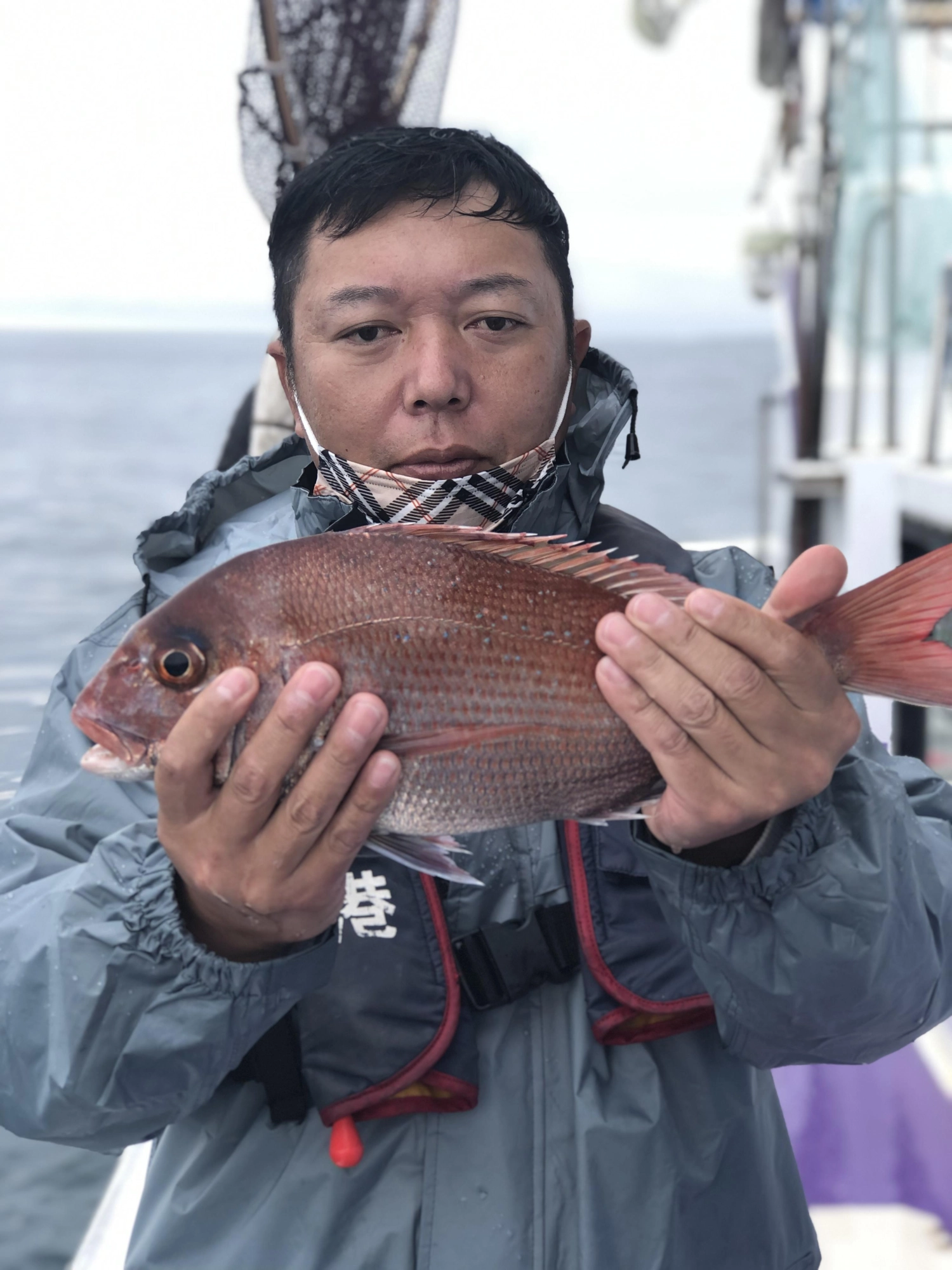 初挑戦！貸し竿でマダイにお土産もゲット！