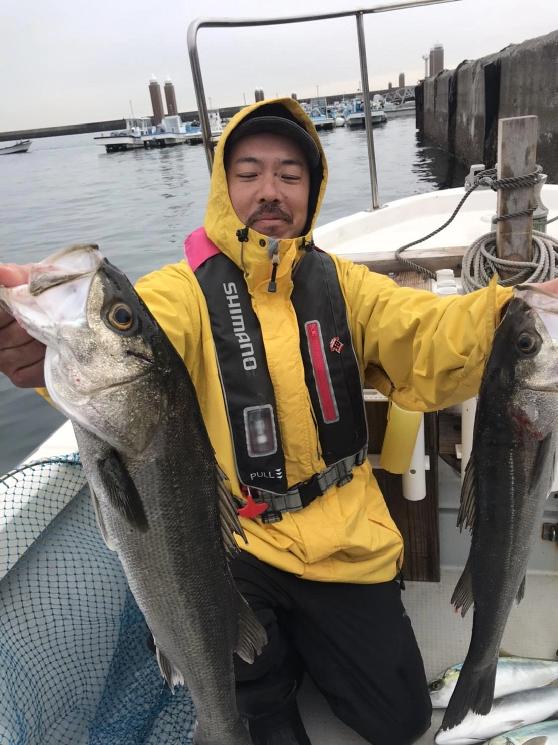 磯打ちは20分だけ挑戦！２本釣れました♪
