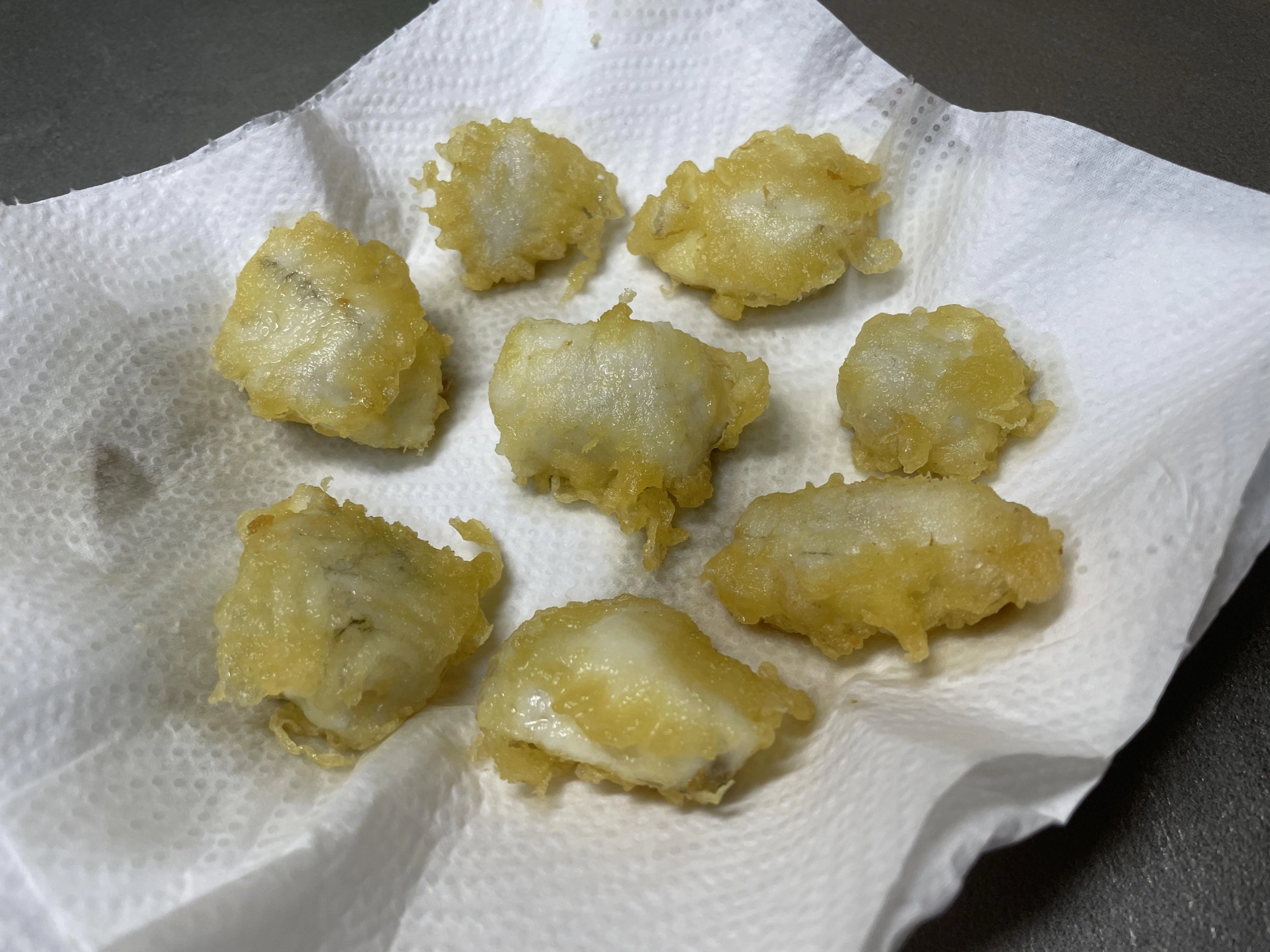 肉厚で柔らかい白身は天ぷら、から揚げ、新鮮なうちは刺身でも美味しく頂けますよ！