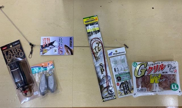 当日の仕掛け一覧です。釣れたイサキは全てオキアミ付け餌の針に喰ってきました。