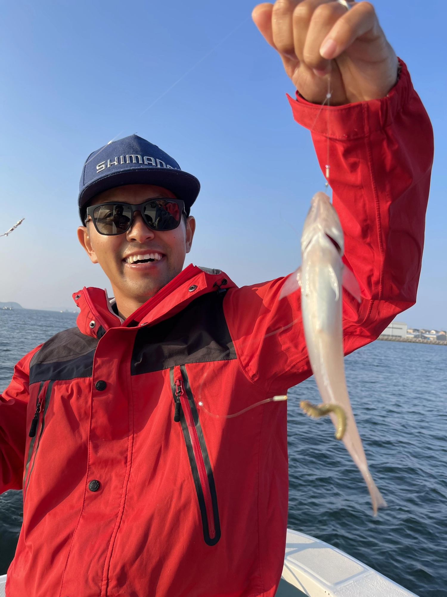 こちらのお連れ様もデカポチャギスを釣り上げニンマリッ(о´∀`о)