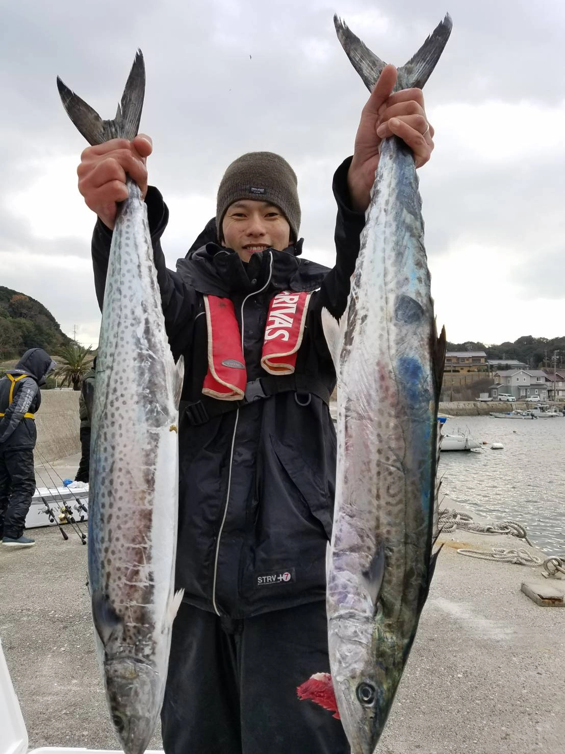 良型サワラも回遊中！メータークラスも上がっています。