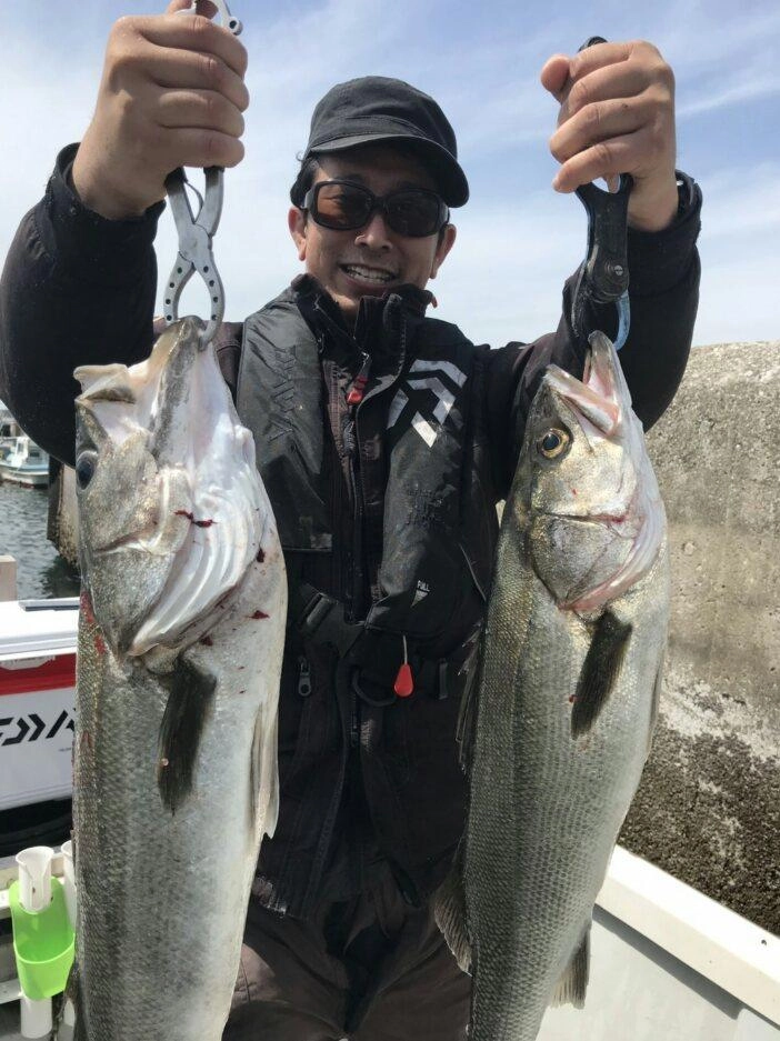 私
　佐野もラストの流しで3連発！最大75ｃｍ！すべて「サイレントアサシン140Ｆ」。