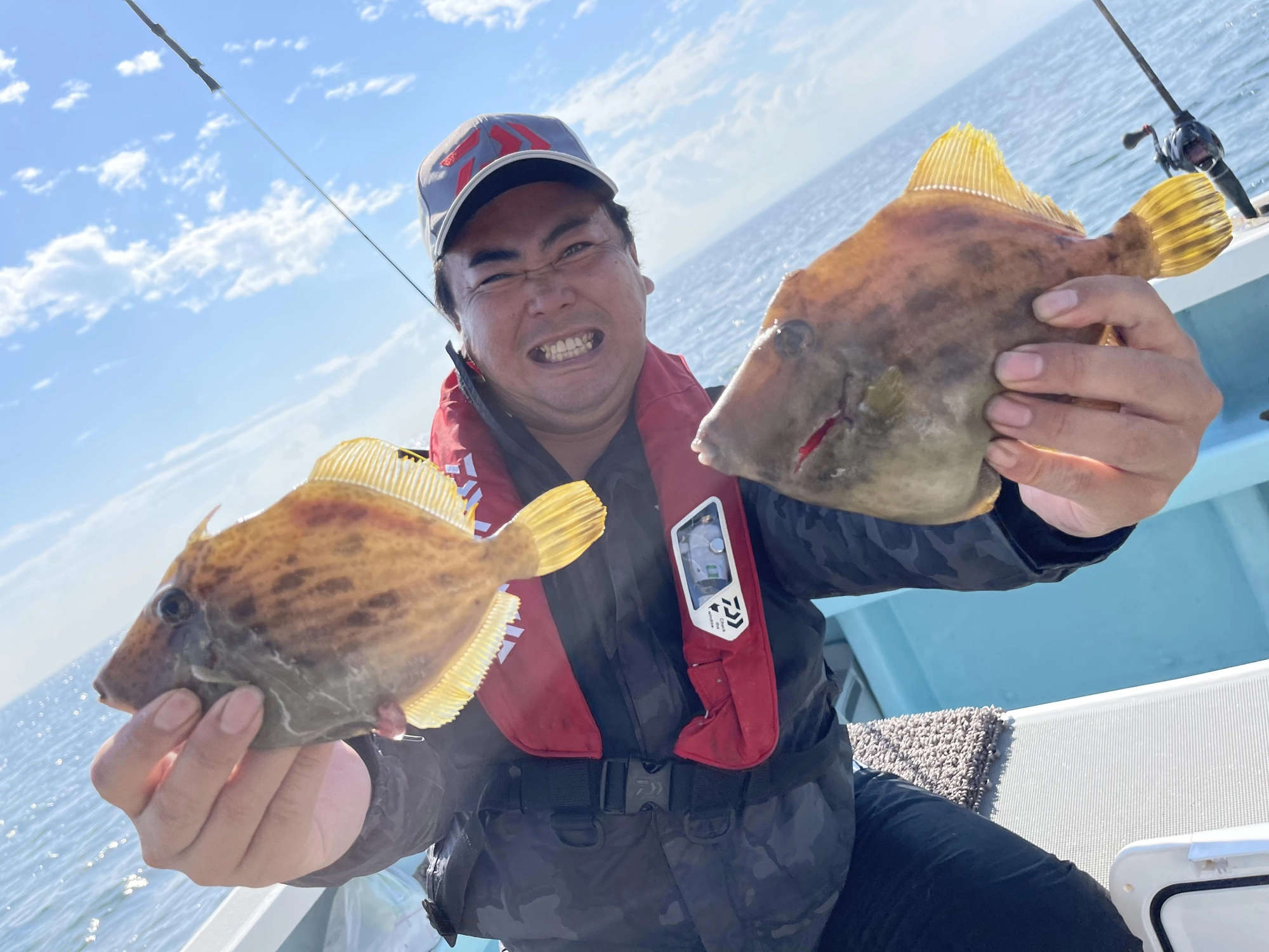 こちらの常連様もデカハギを手に満面の笑みッ(о´∀`о)