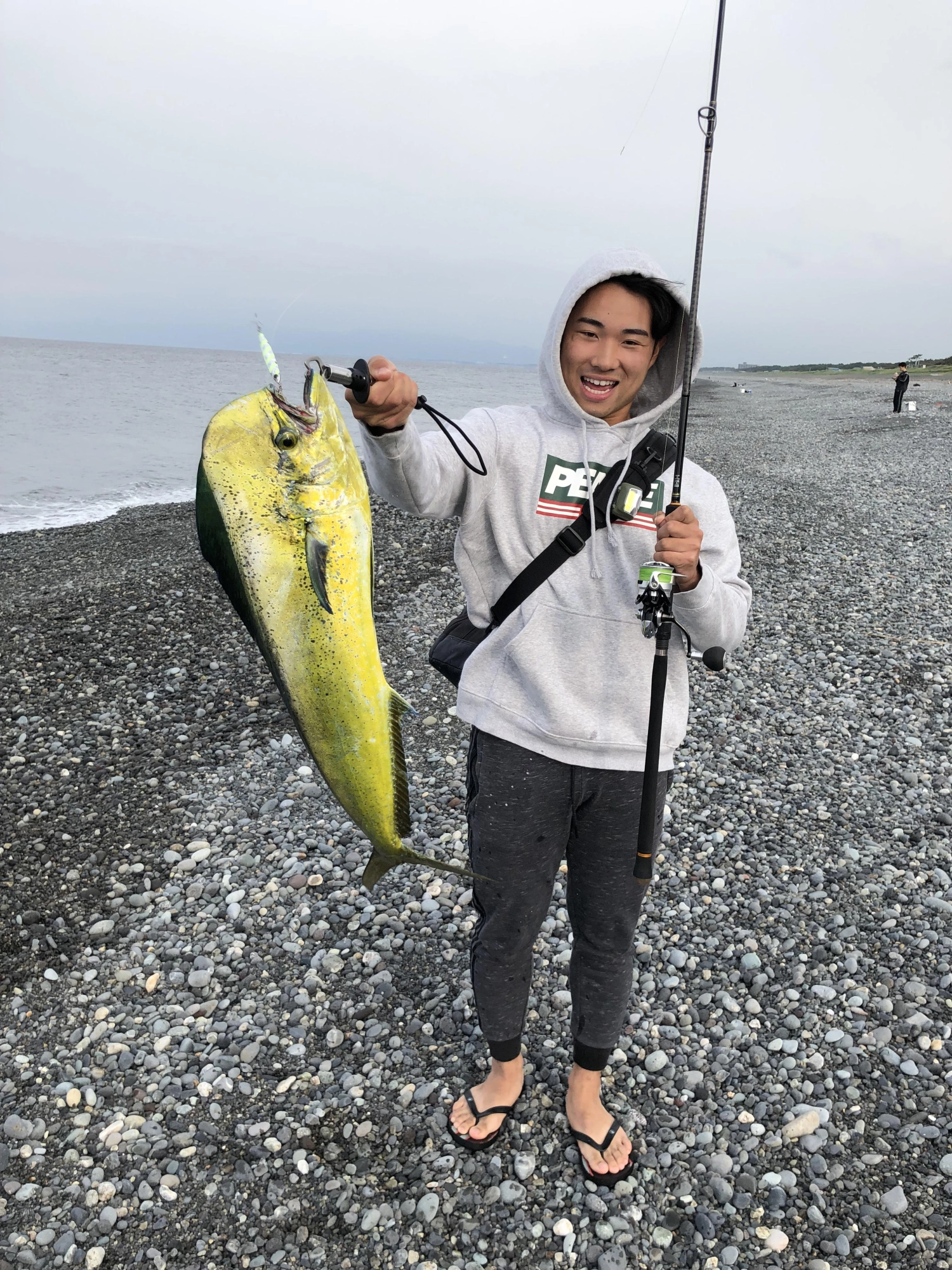 タックル紹介
ロッド •Majorcraft 3代目クロスステージ 962LSJ
リール •ダイワ レグザLT 5000D-CXH
ルアー •zeake r-sardine ゼブラグロー