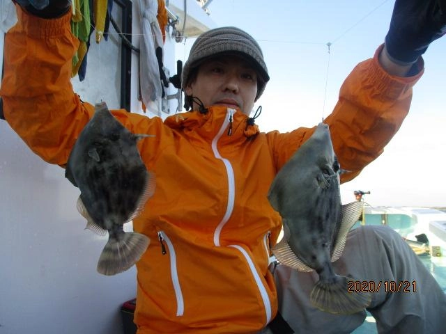 デラ旨過ぎる肝パンカワハギ ダブル掛けぇ〜(о´∀`о)♡