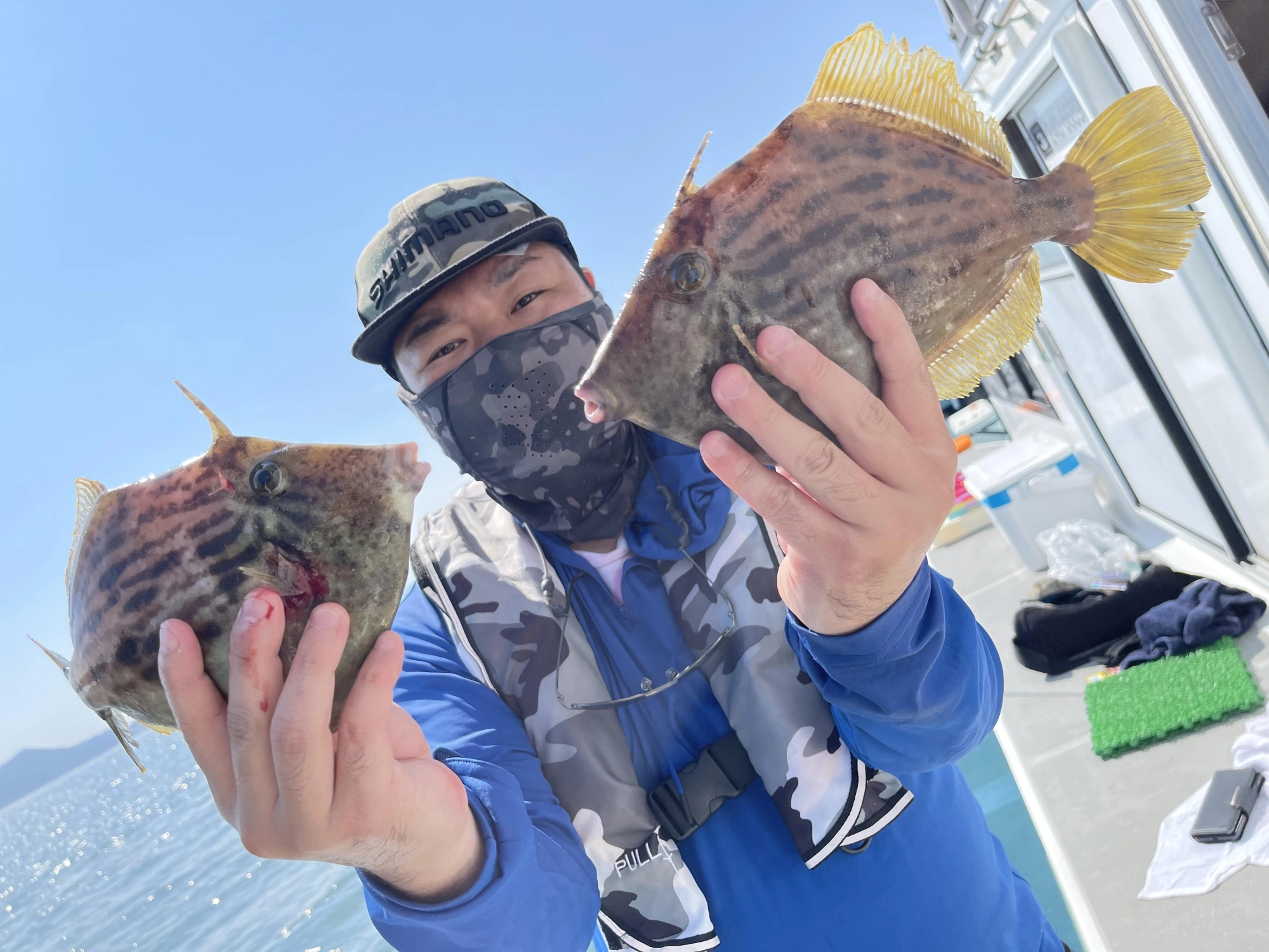 こちらの常連様は肉厚❷❼㌢、❷❽㌢デカハギを釣り上げましたよッ(°▽°)
